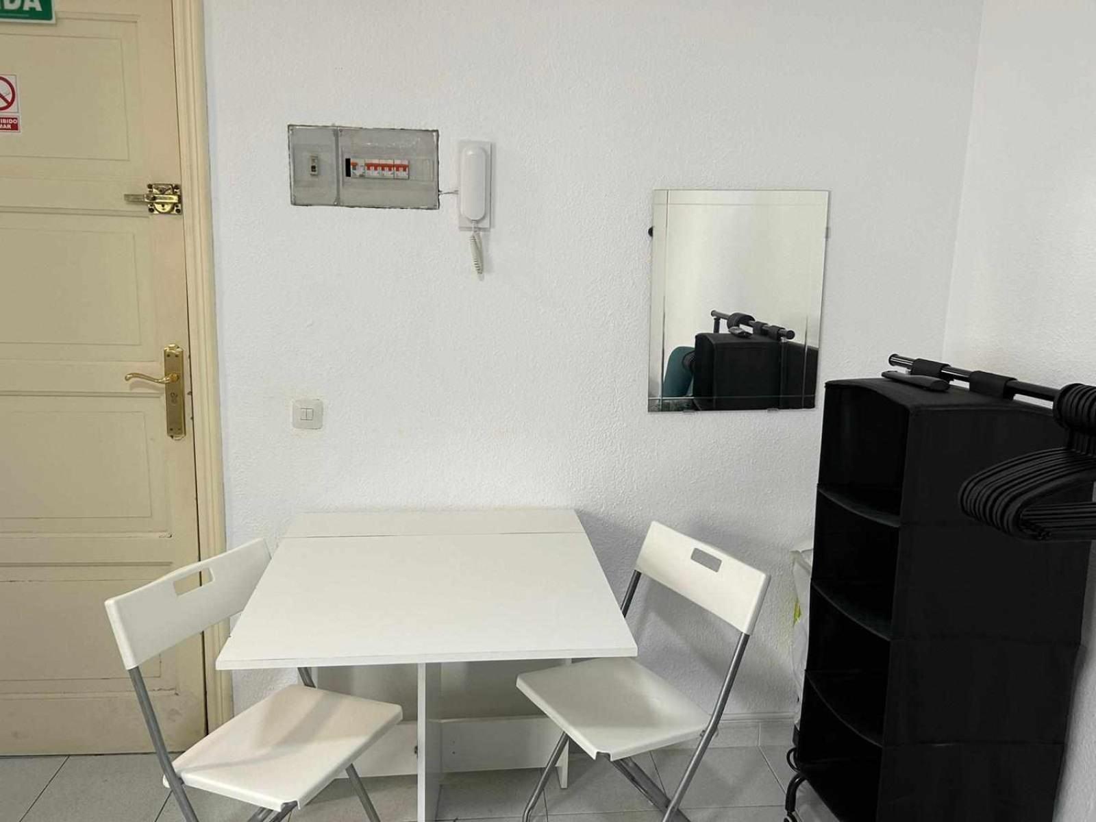 Estudio En Plaza Callao Мадрид Экстерьер фото